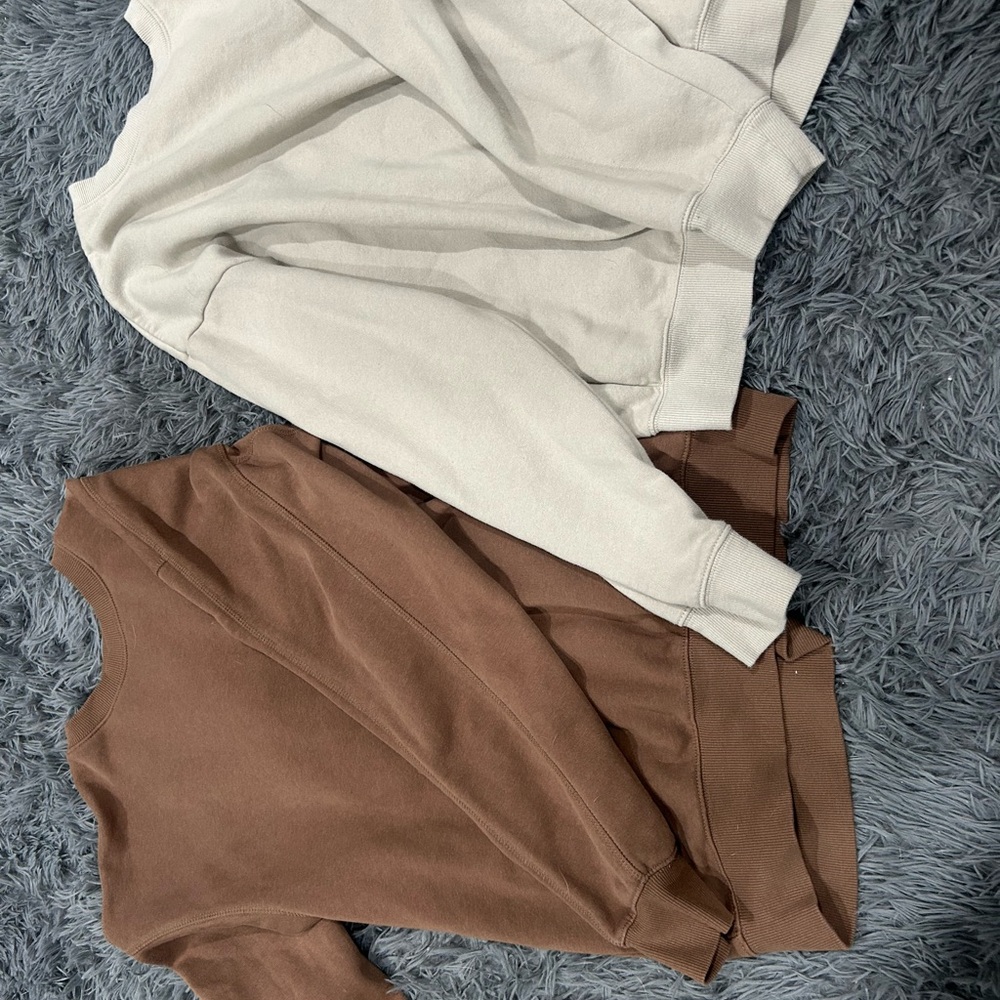 TWO H&M Brown Relaxed Fit Sweatshirt